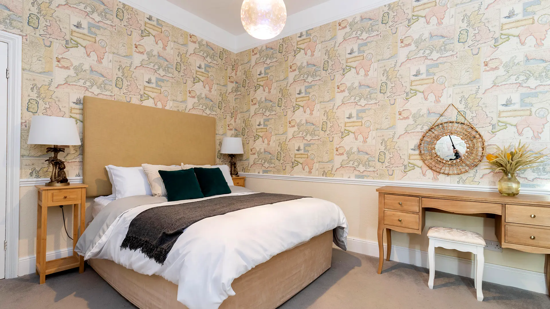 Spacious 3 Bed Apartment in central Saltburn