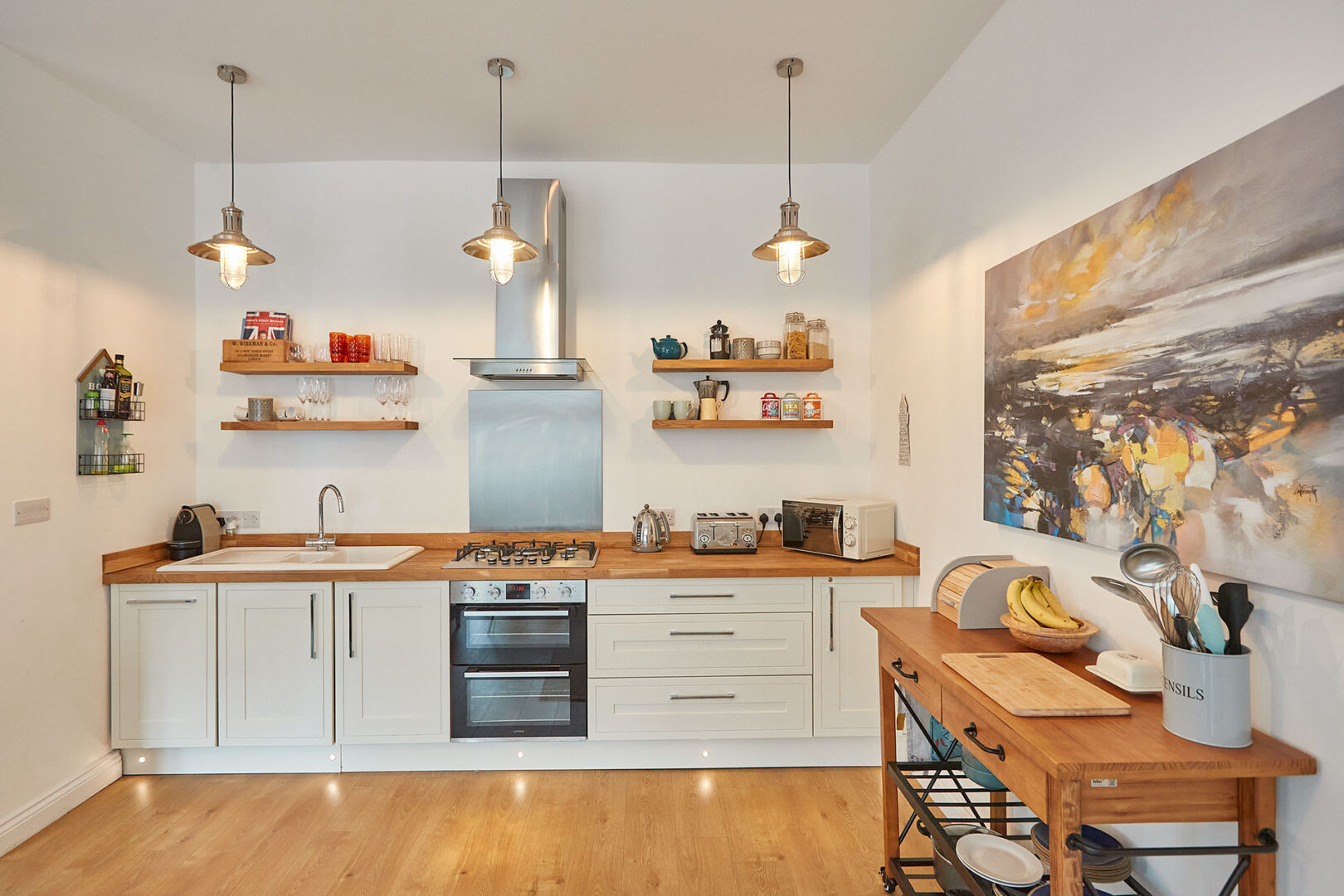 Saltburn Centre 3-Bed 3-Bath Apartment photo 3