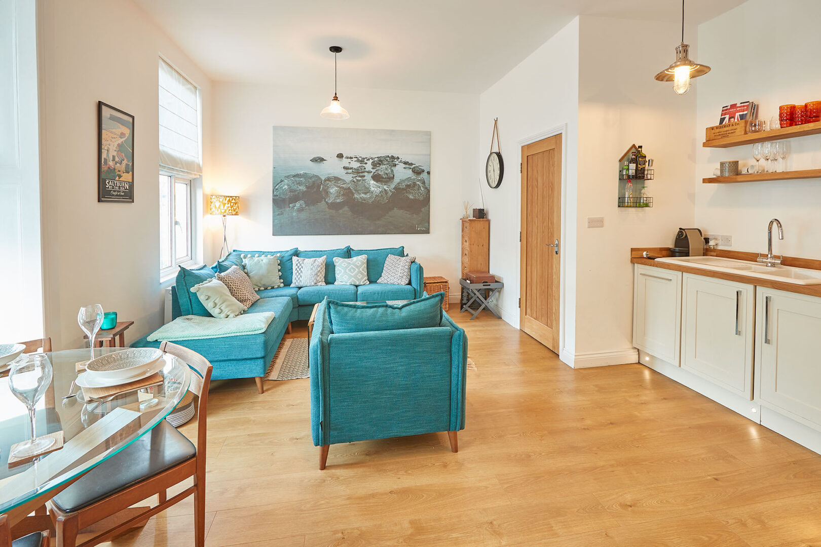 Saltburn Centre 3-Bed 3-Bath Apartment photo 4