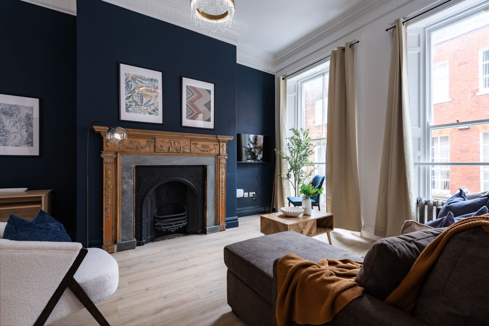 Stylish First Floor Apartment, Sleeps 4, Hull photo 2