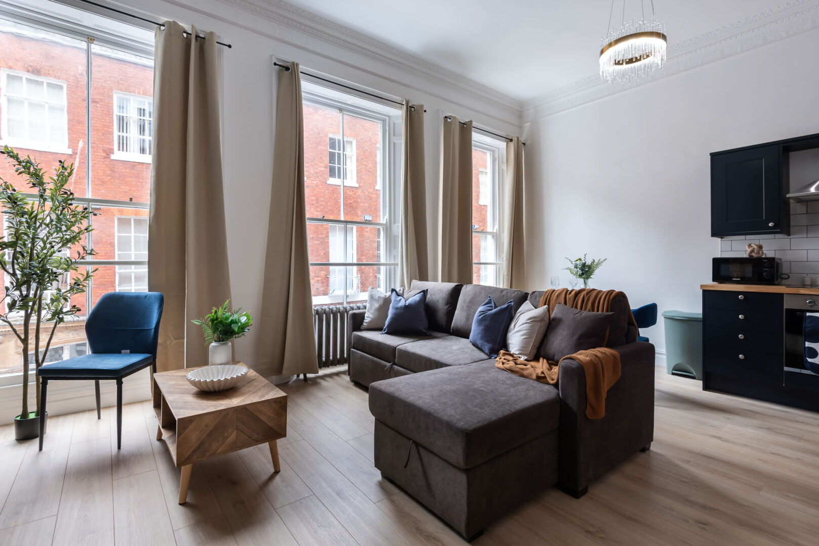 Stylish First Floor Apartment, Sleeps 4, Hull photo 4