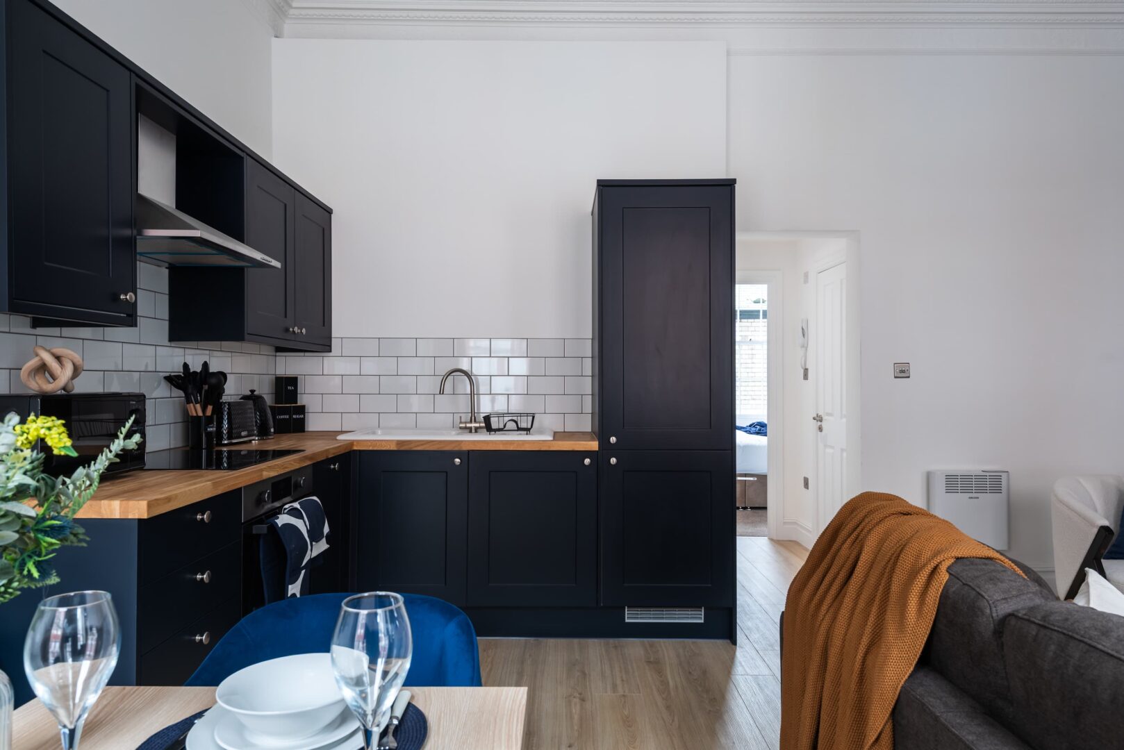 Stylish First Floor Apartment, Sleeps 4, Hull photo 7