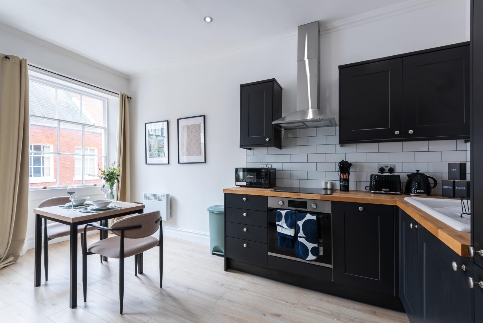 1-Bed Apartment, Central Hull, Bright & Spacious photo 5