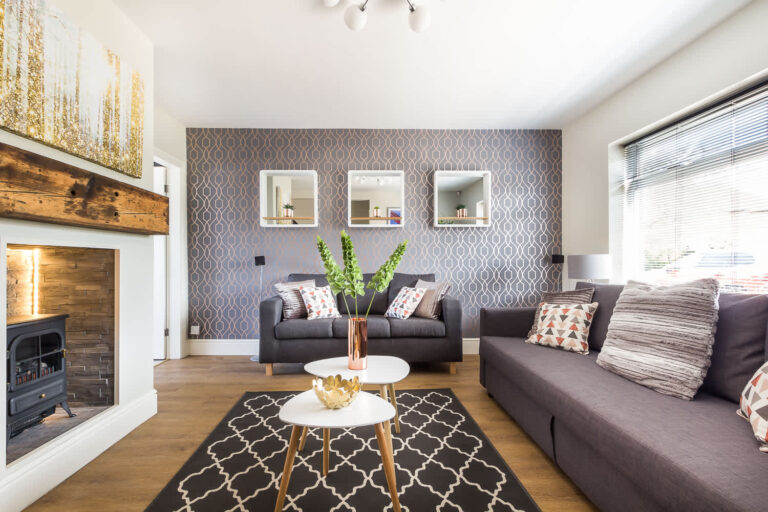 4 Bed, 3 Bath, Near James Cook Hospital, Sleeps 7