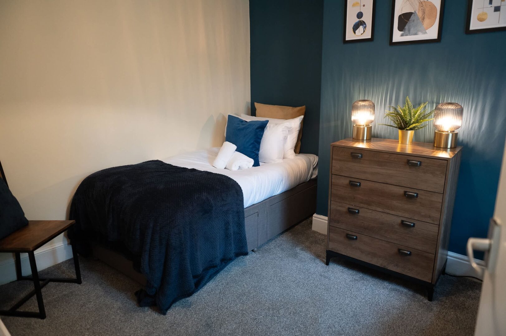 Scarborough Escape – 3-Bed Home with Free Parking photo 6