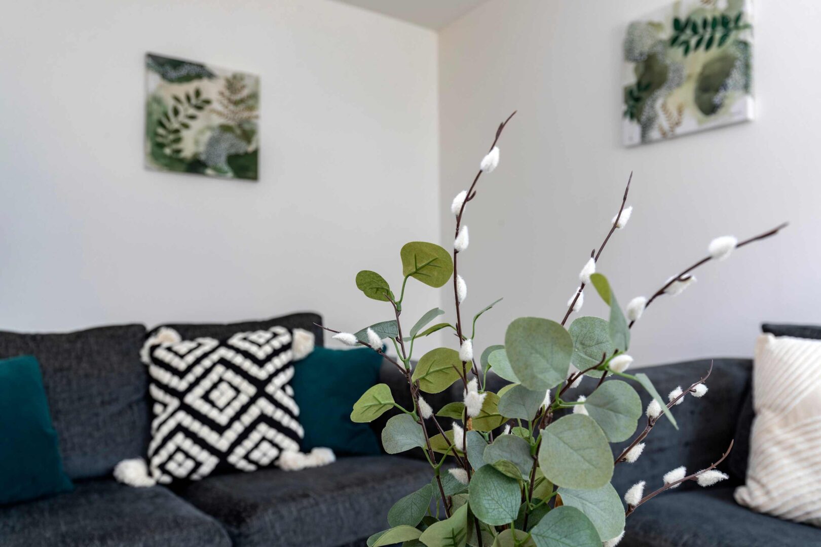 Spacious 3-Bedroom Flat in Gateshead photo 6