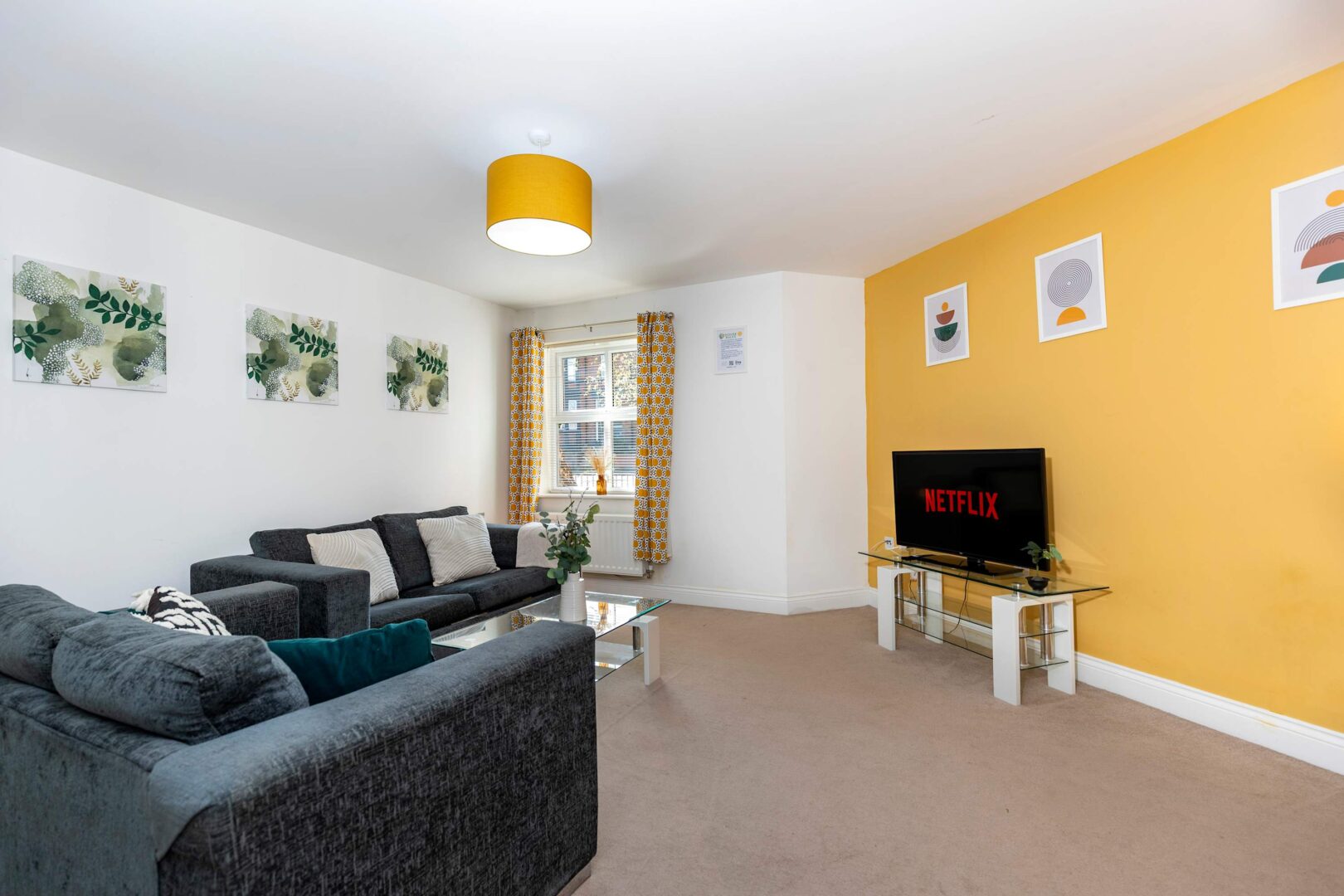 Spacious 3-Bedroom Flat in Gateshead photo 7