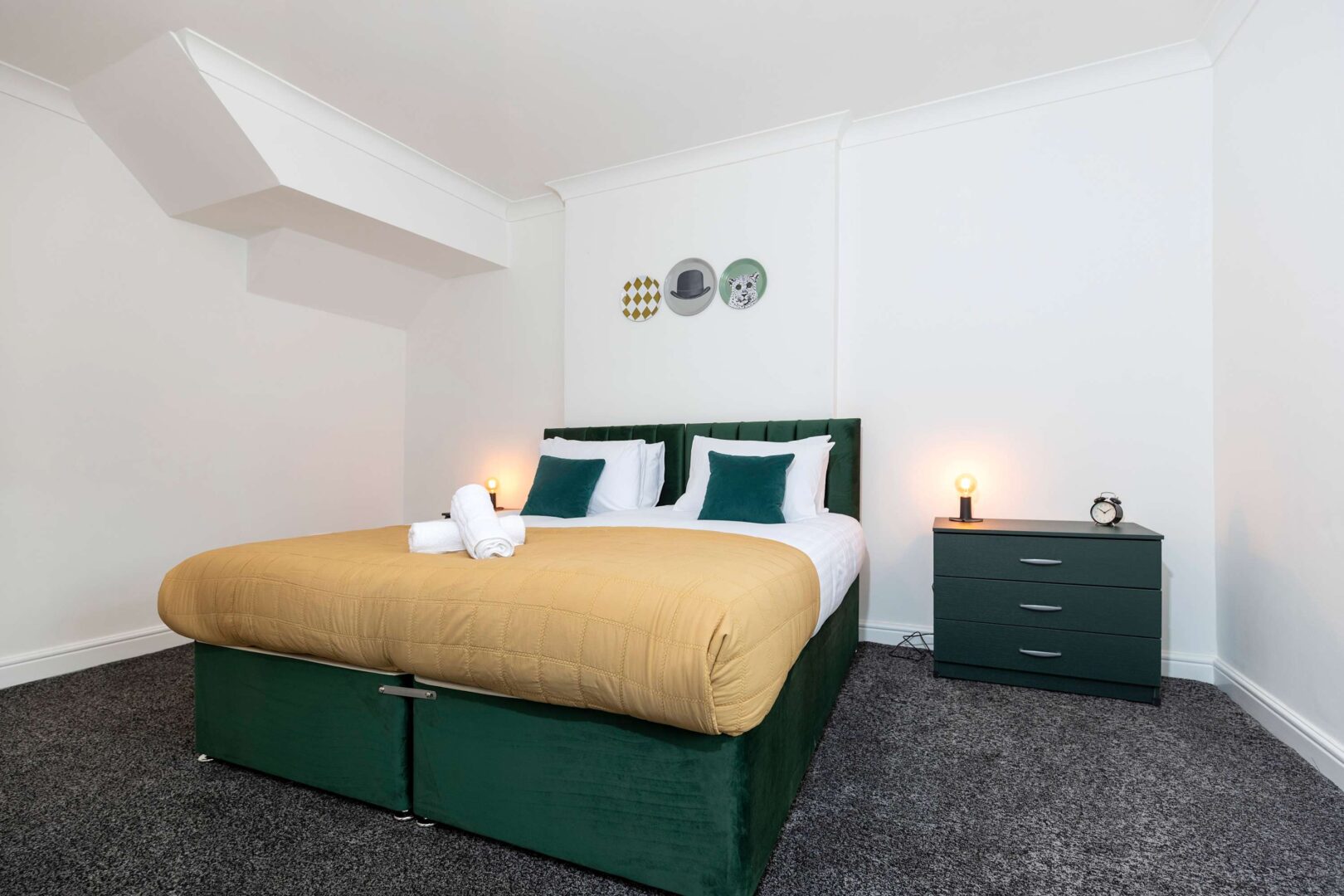 Central Bishop – 4 Beds, Games Room, Secure Parking photo 4