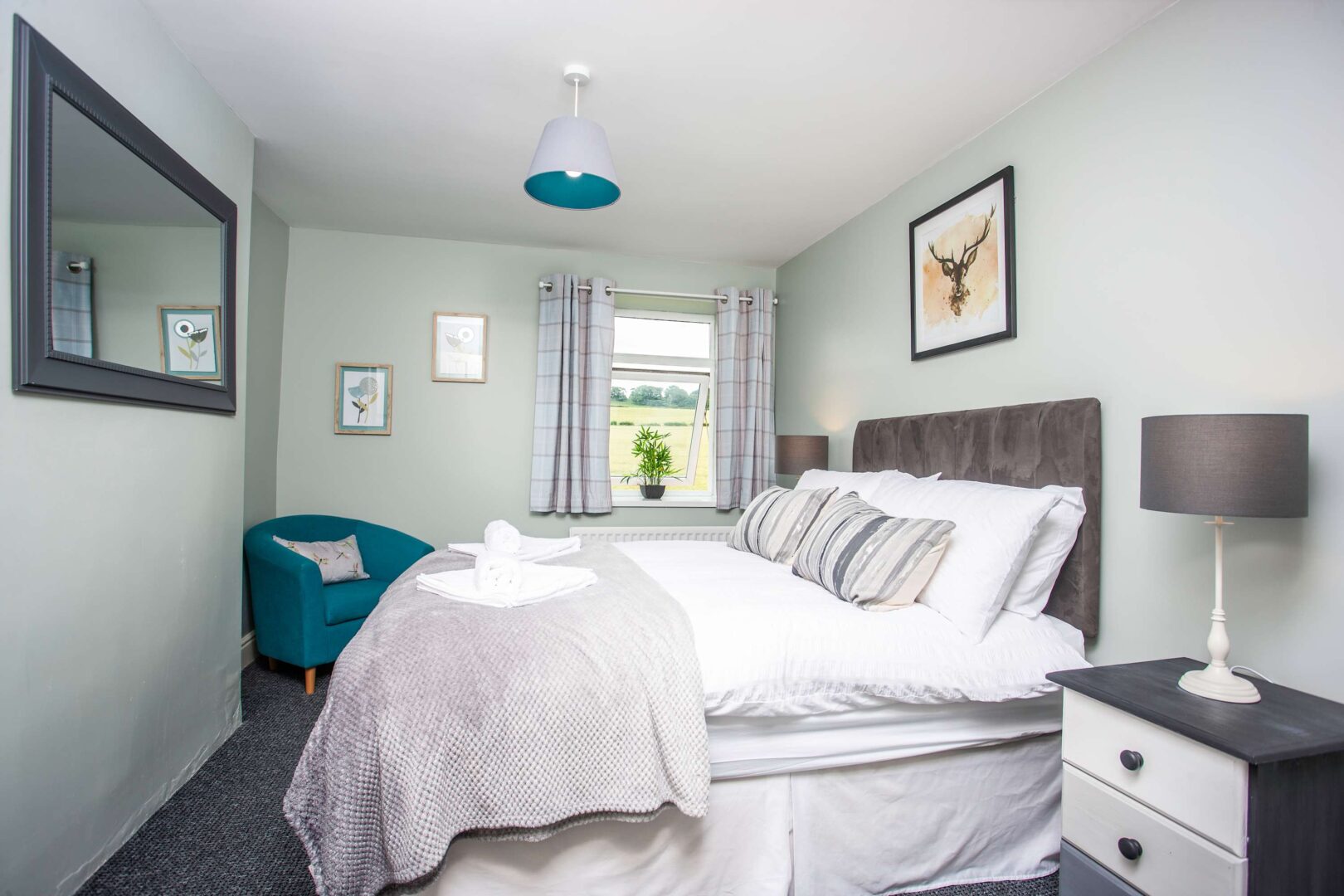 Stylish 3-Bed Home – Sleeps 5 – Bishop Auckland photo 2