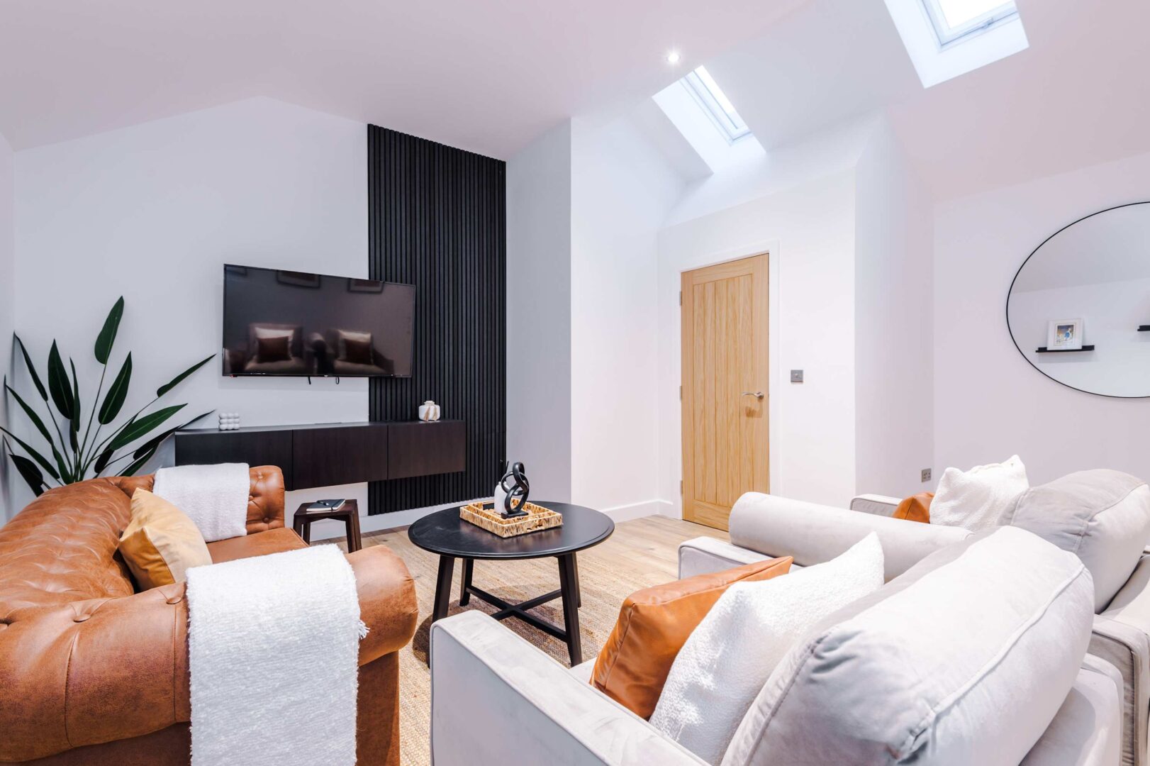 Old Town Hull Apt 1 – King or Twin – Marina Nearby photo 7