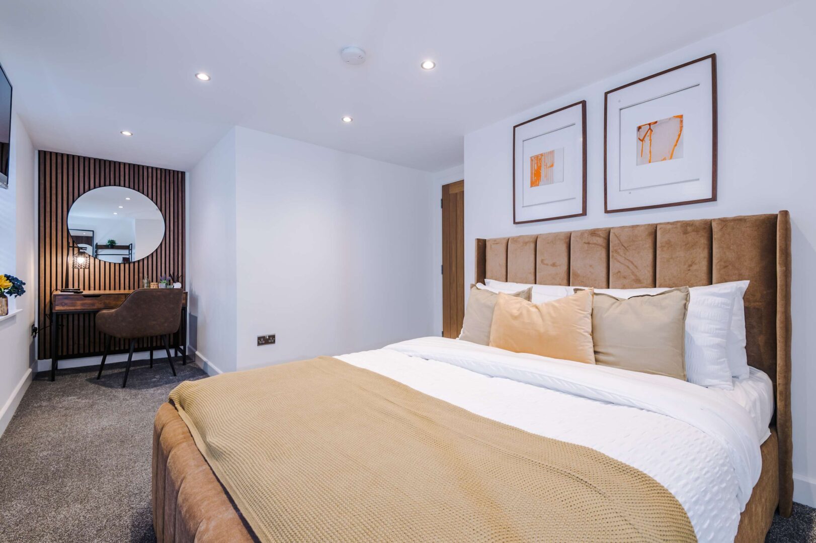 Old Town Hull Apt 3 – Two Bed – Sleeps 4 photo 9