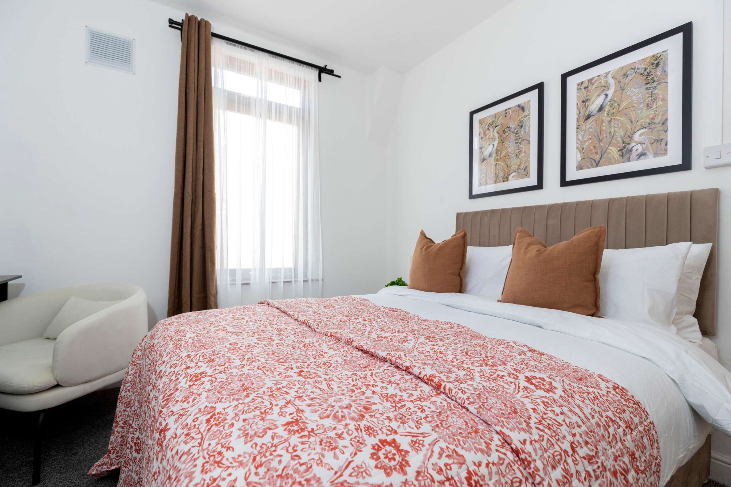 Stylish Hartlepool House, Sleeps 8, Free Parking | Nestia Stays